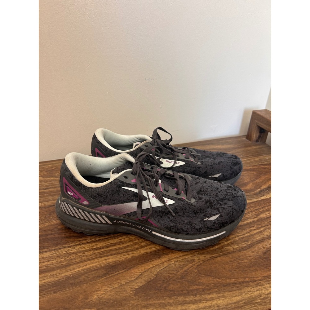 Brooks Adrenaline GTS 23 Womens Running Shoes Black Plum 1203911B072 Size 9